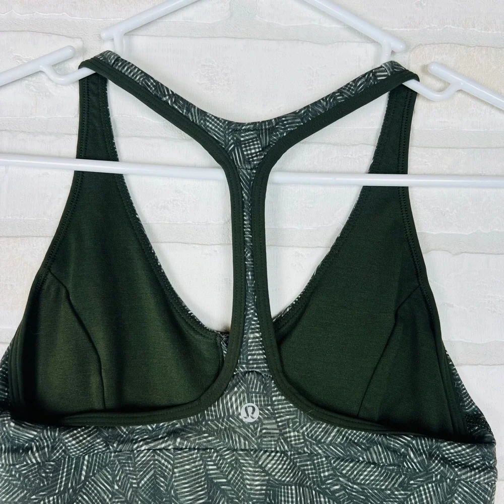 Lululemon Front Zip Racerback Sports Bra Green Geometric Palm Leaf Print Size 4